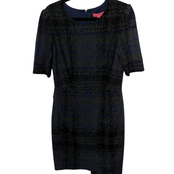 Betsey Johnson Dresses & Skirts - Betsey Johnson Knee Length short Sleeve Gray and Blue Dress Size 10